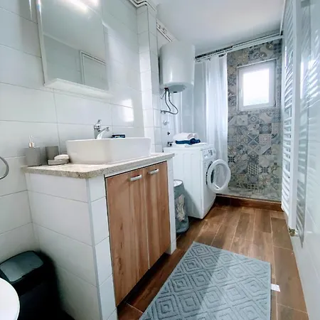 Apartment By The River *