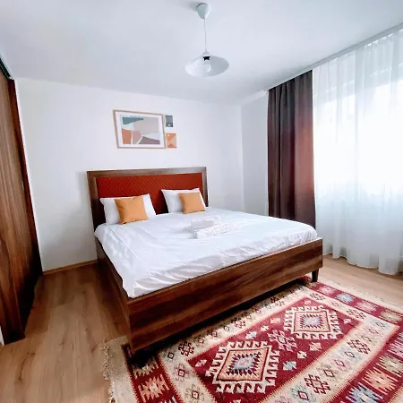 Διαμέρισμα By The River