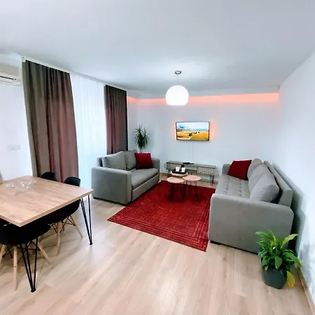 Apartmán By The River