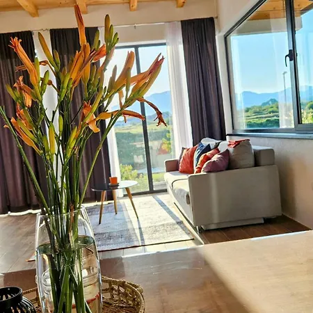 Apartmán By The River