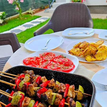 By The River 사라예보